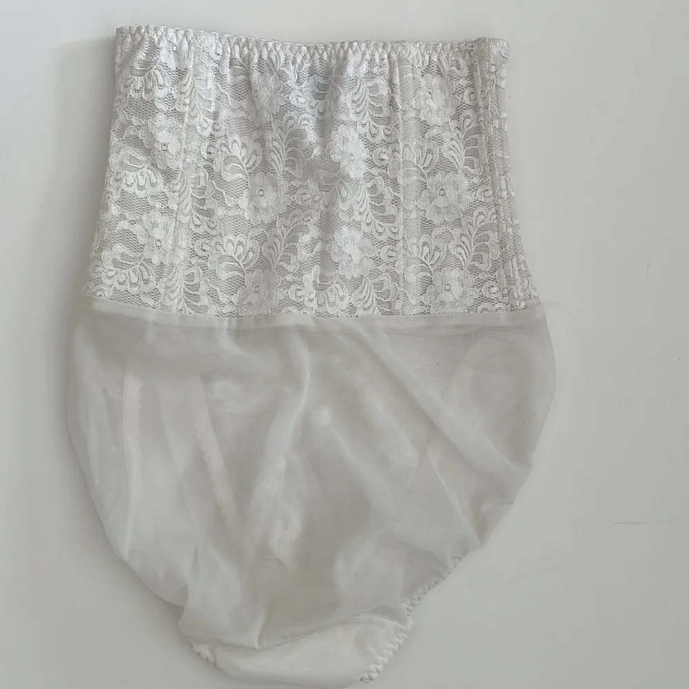 NWOT Vintage Women’s White Lace Hook Eye Corset Shapewear Panty - Picture 3 of 7